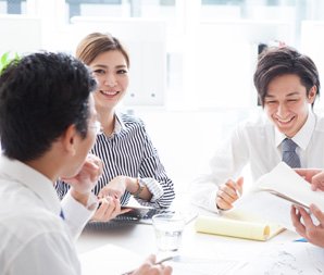 人才培养和工作环境完善